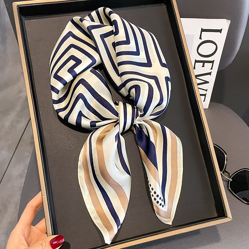 Pañuelo de marca de lujo para  - Wrist Wraps reseña y precio